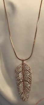 Rose gold plated Leaf necklace